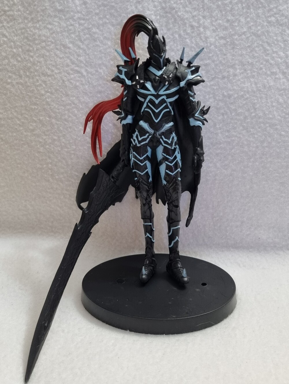 Solo Leveling Igris Yeager Figure Car Study Desk Table Collectible Figural Toy